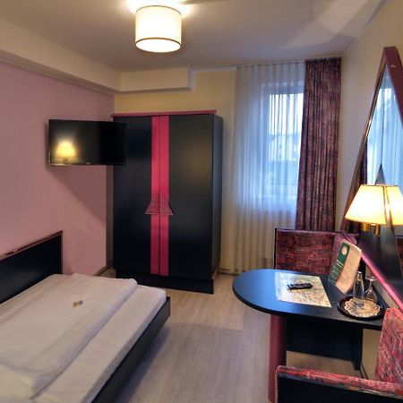 Landhotel Gross Schneer Hof Friedland  Екстер'єр фото