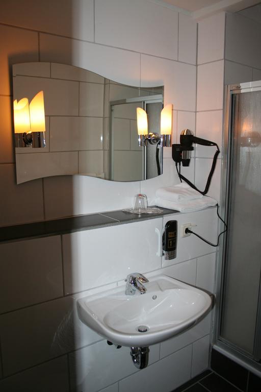 Landhotel Gross Schneer Hof Friedland  Екстер'єр фото