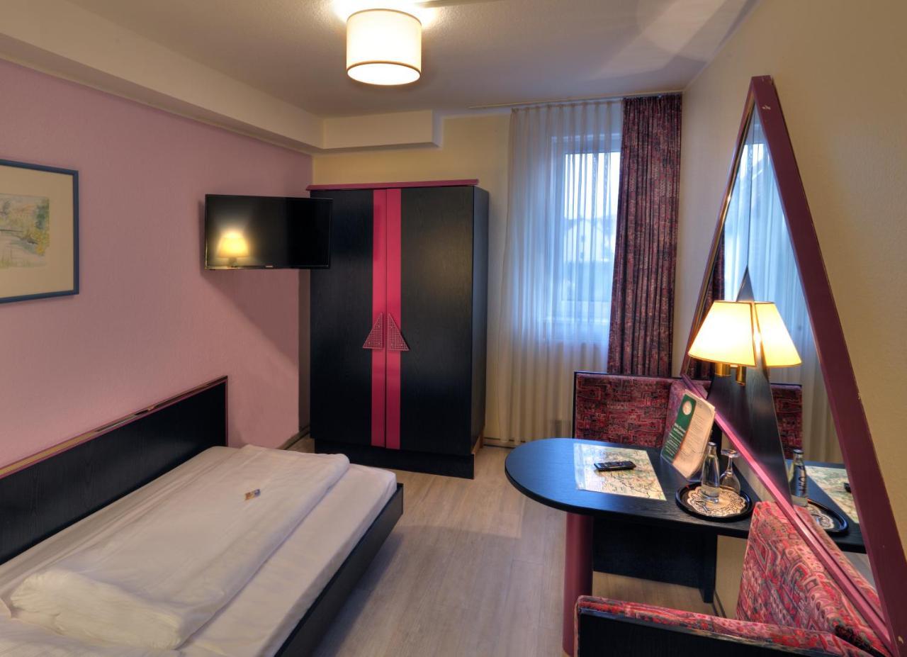 Landhotel Gross Schneer Hof Friedland  Екстер'єр фото