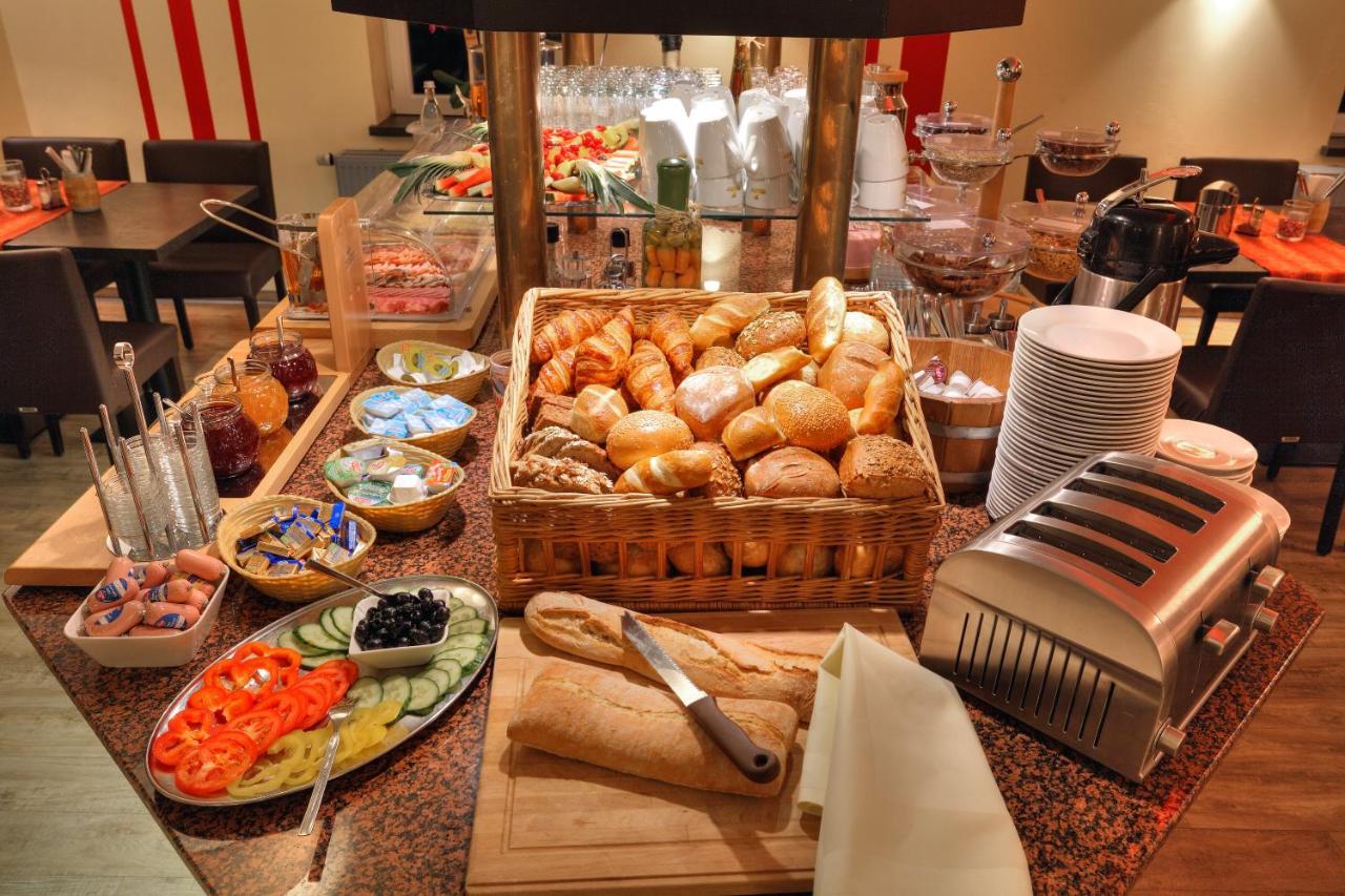 Landhotel Gross Schneer Hof Friedland  Екстер'єр фото